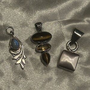Vintage glowy sterling silver pendant lot: Tiger eye, cat eye, moonstone